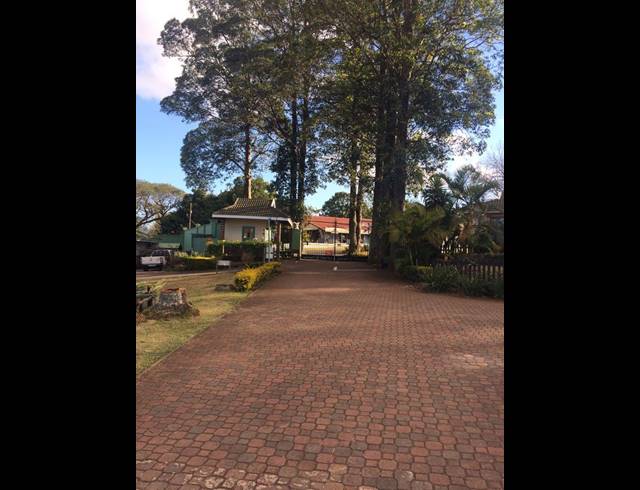 1 BEDROOM SIMPLEX RENTED IN BOTHAS HILL